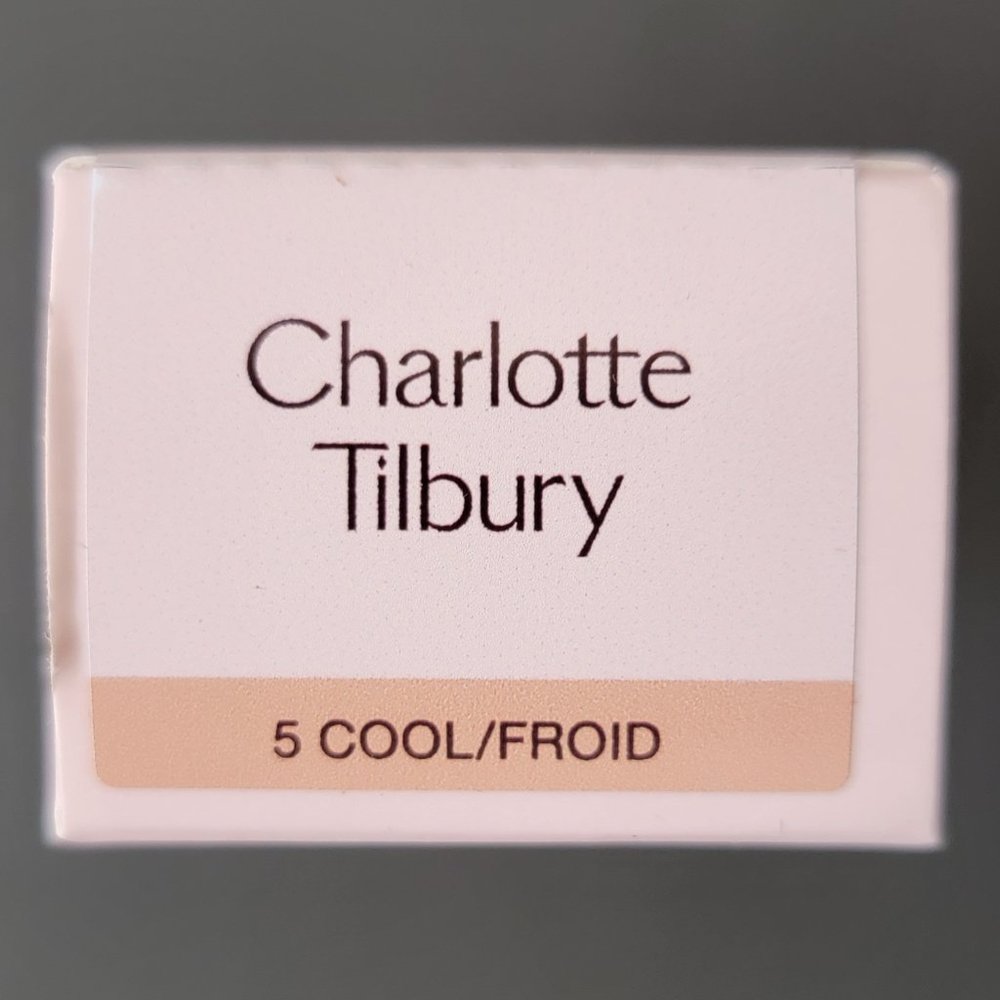 Charlotte Tilbury Airbrush Flawless Foundation, 5 Cool - Picture 9 of 9